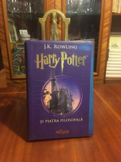 J. K. ROWLING - HARRY POTTER si Piatra Filosofala (editie de lux, CA NOUA! 2015) foto