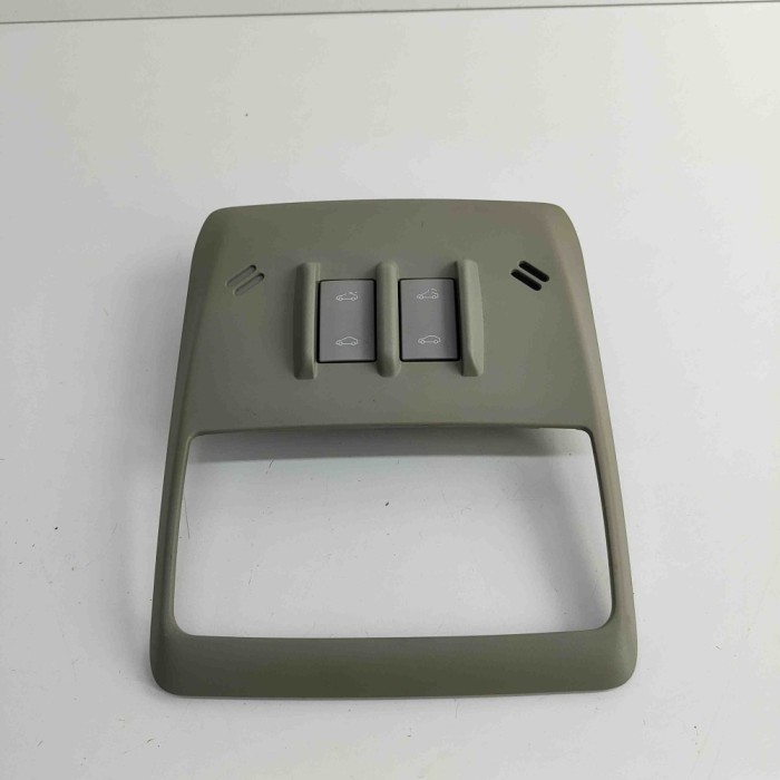 Iluminare interioară OPEL MOKKA / MOKKA X 2013 OEM: 42424660 29490663