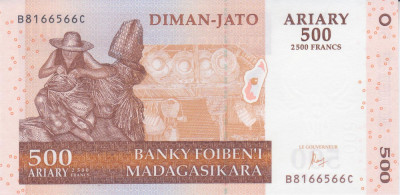Bancnota Madagascar 500 Ariary 2004 (2016) - P88c UNC foto
