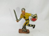 bnk jc Starlux - soldat medieval in alergare