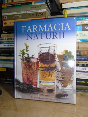 FARMACIA NATURII * UN GHID AL PLANTELOR MEDICINALE , READER&amp;#039;S DIGEST foto