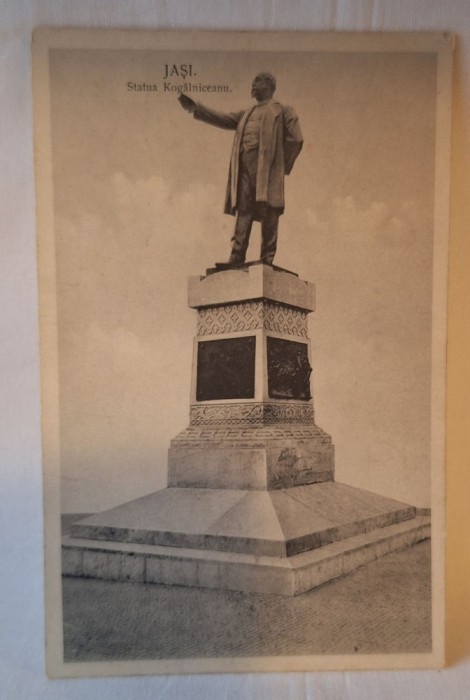 Carte Postala veche, circulata, Statua Kogalniceanu - Iasi