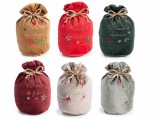 Cumpara ieftin Set 12 saculeti Craciun catifea multicolora &Oslash;10cmx16H