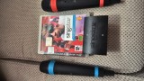 Cumpara ieftin Set joc Sing Star, complet 2 microfoane wireless, dongle si joc compatibil singatar, Playstation