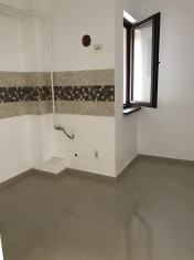 Propietar vand apartament 3 camere foto