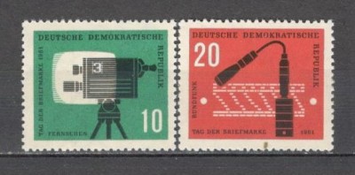 D.D.R.1961 Ziua marcii postale SD.105 foto