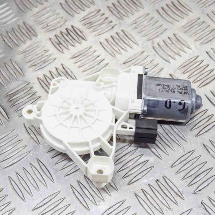 Motor macara geam ușă dreapta spate AUDI A6 4A2, C8 2020 OEM: C28132-102,4K0959812 11601243