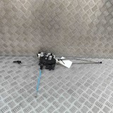 &Icirc;ncuietoare ușă dreapta față MERCEDES-BENZ A W176 2015 OEM: A1667200435 31382045