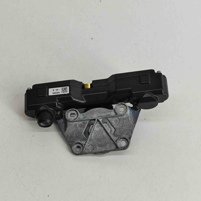 Camera față TESLA MODEL X 2016 OEM: 1065809-00-B 27212221