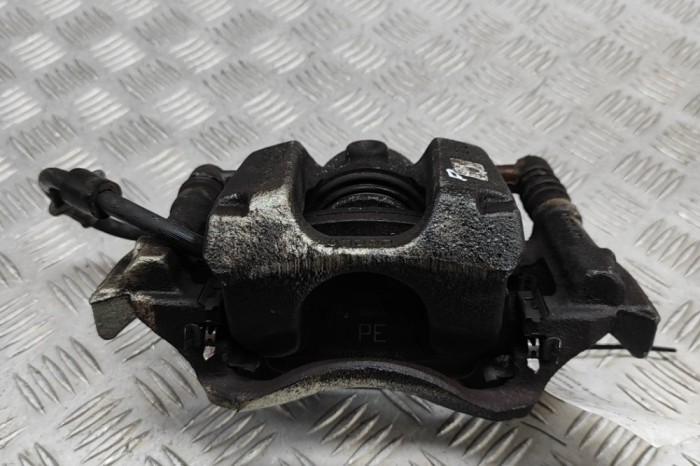 Etrier de fr&acirc;nă dreapta față FORD PUMA J2K, CF7 2022 OEM: L1TC-2B302-A,L1TC-28284-A 28263632