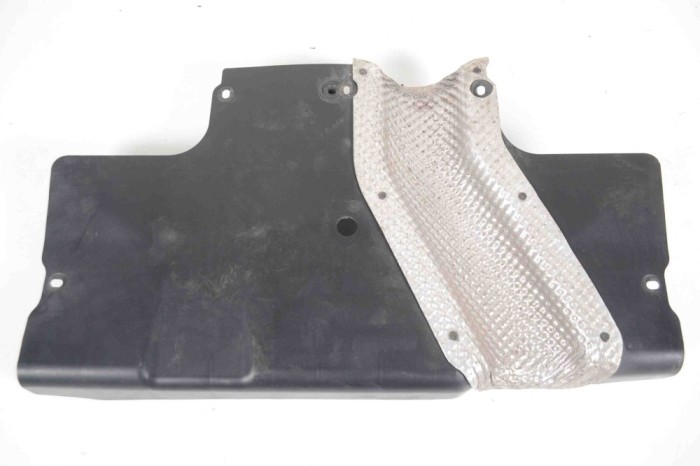 Scut motor central spate MERCEDES-BENZ CLA Coupe C117 2017 OEM: A2463520391