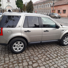 Autoturismul Land Rover freleder, manuală, 2010,capacitatea 2200.