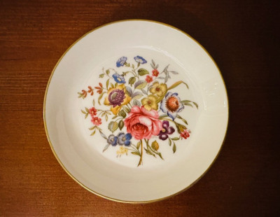 FARFURIOARA DIN PORTELAN FIN ENGLEZESC- ROYAL WORCESTER 51-FINE BONE CHINA D11CM foto