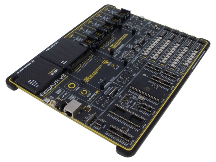 Kit Microchip AVR ATMEGA32-16PU MIKROE