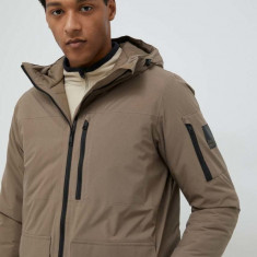 Jack Wolfskin geaca barbati, culoarea maro, de iarna