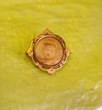 H401-I-WW1- Insigna militar Germania primul razboi mondial alama aurita marcat A- Double stare buna. Marimi: 3/ 2,8 cm.