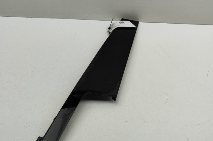 Ornament vertical ușă st&acirc;nga față AUDI Q4 SUV F4B 2024 OEM: 89A837901 | 32042745