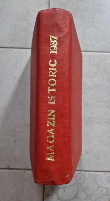 MAGAZIN ISTORIC 1987 (12 numere, complet)