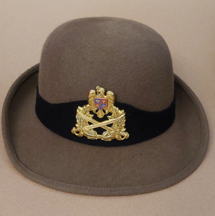 Palarie coifura ( sapca) dama cadre militare ofiter
