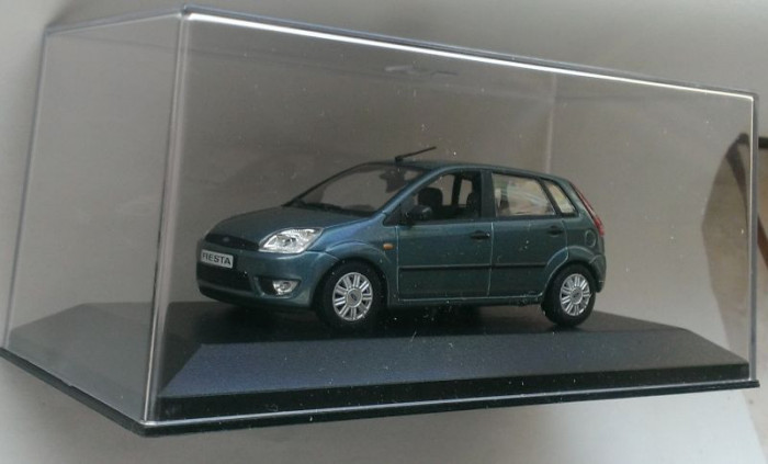 Macheta Ford Fiesta MK5 verde 2002 - Minichamps 1/43 (editie reprezentanta)