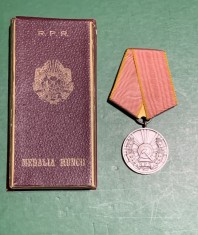 Medalia muncii RPR stema fără stea foto