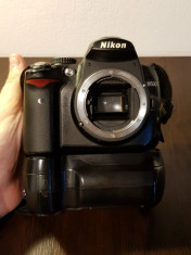 aparat Nikon d5000+ obiectiv nikon fix 85 mm f1.8+ obiectiv nikon 18-105+geanta foto