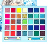 Cumpara ieftin Paleta Make-Up Queen, 35 de Culori