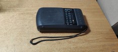 Radio Vitage Sony ICF-8 #a6032 cu probleme foto