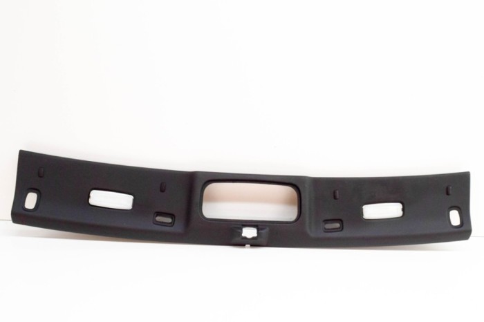 Ornament superior parbriz AUDI A5 Cabrio 8F7 2013 OEM: 8F0867360N | 20352905