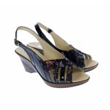 Sandale dama de vara cu platforme de 7 cm, din piele naturala lacuita, neagra, S50LACNEGRU