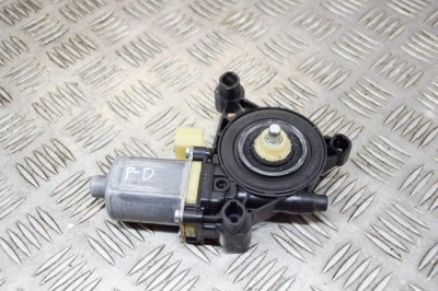Motor macara geam ușă dreapta față AUDI Q3 F3 2019 OEM: 5Q0959801C,0130822077,E850202101 14620663 foto