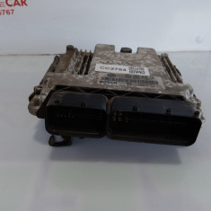 Calculator motor VW Golf5 1.9 tdi 2005 foto