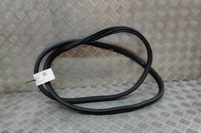 Garnitura ușă dreapta spate BMW 3 G20, G28 2024 OEM: 7497913 | 30468702