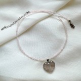 Colier la baza gatului din cuart roz cu pandantiv inima