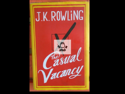 J.K. Rowling The casual vacancy foto