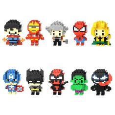 Set de constructie Innovium, 10 Super Eroi, 150+ piese, material ABS, 7x4x4cm