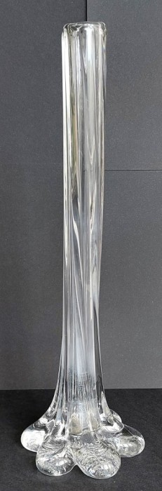 Vaza longilina din sticla transparenta 29cm inaltime, soliflora spiralata vintage