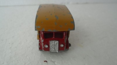 bnk jc Matchbox 35a E.R.F Marshall Horse Box GPW foto