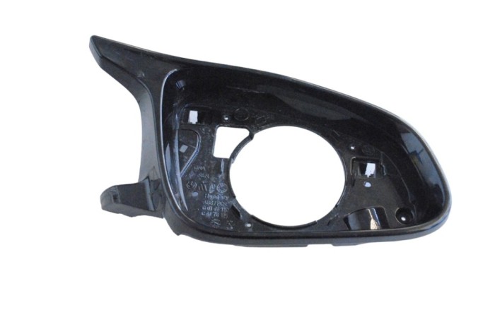 Cadru oglinda ușă dreapta față BMW 2 Coupe F22, F87 2019 OEM: 8074248 25797657
