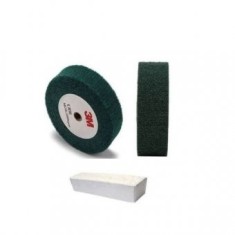 Disc slefuit lustruit verde cu pasta alba ,diametru 200 mm,latime 40 mm