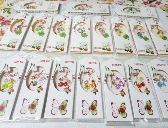 Reducere! Martisoare frumoase unicat margele, culori si modele multe