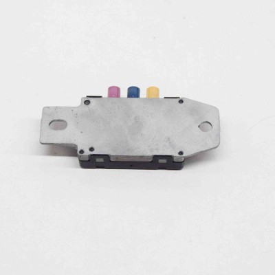 Amplificator de antena JAGUAR E-PACE X540 2020 OEM: DPLA-19C097-BA foto