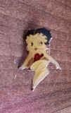 QW9 L 37 - Insigna - tematica copii - desene animate - Scumpita, Romania de la 1950