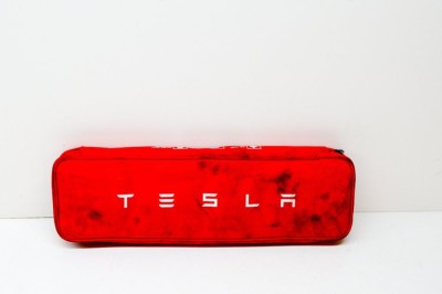 Trusa de prim ajutor TESLA MODEL S 2017 OEM: E427R-032738 11781649 foto