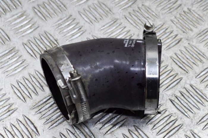 Furtun intercooler LAND ROVER DISCOVERY V L462 2021 OEM: K6D3-6N650-AB 15446917