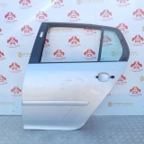 Cumpara ieftin Portiera Stanga Spate Volkswagen Golf 5