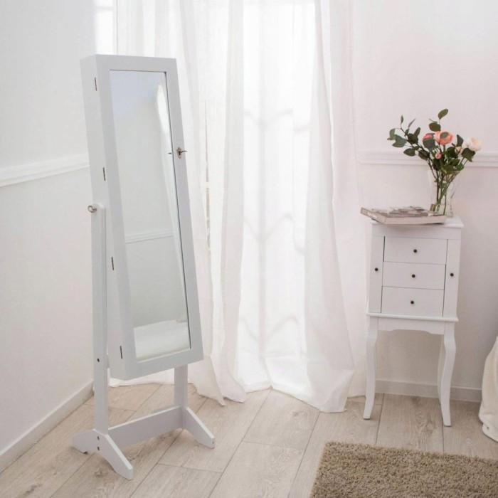 Dulap de toaleta cu oglinda si spatiu de depozitare bijuterii, 41x147cm, alb Household NewTrend