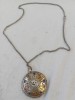 Medalion metal cu lant
