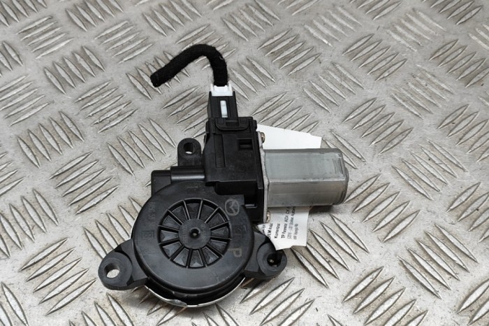 Motor macara geam ușă dreapta față MAZDA CX-5 KF 2021 OEM: B45C-58-58X 29826378