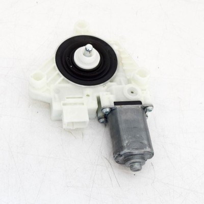 Motor macara geam ușă dreapta față MERCEDES-BENZ C W205 2018 OEM: A2139069501 4109244 foto